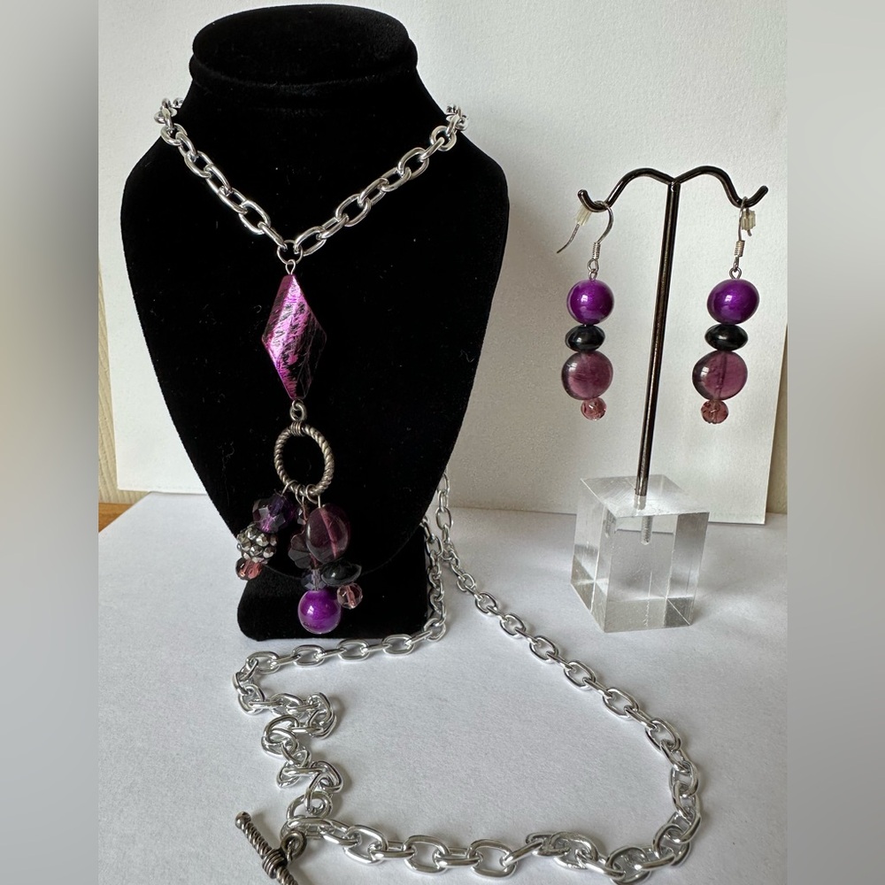Purple Statement Necklace & Earring Set - Silver Toggle